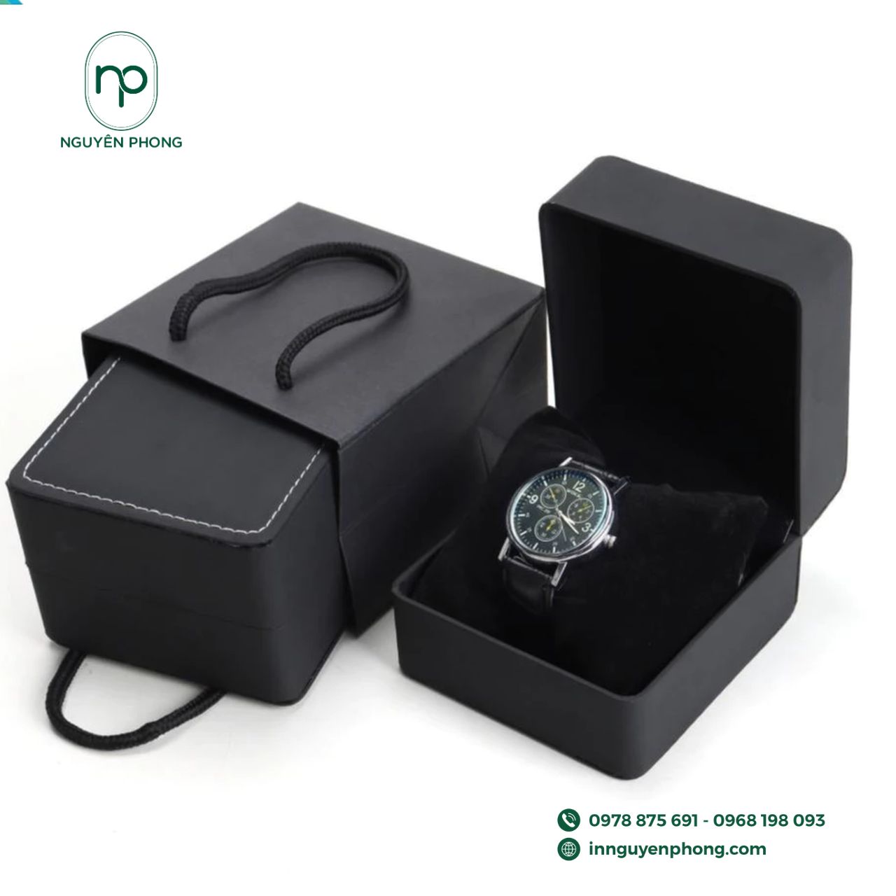 Mẫu túi giấy quai dây đựng đồng hồ cao cấp